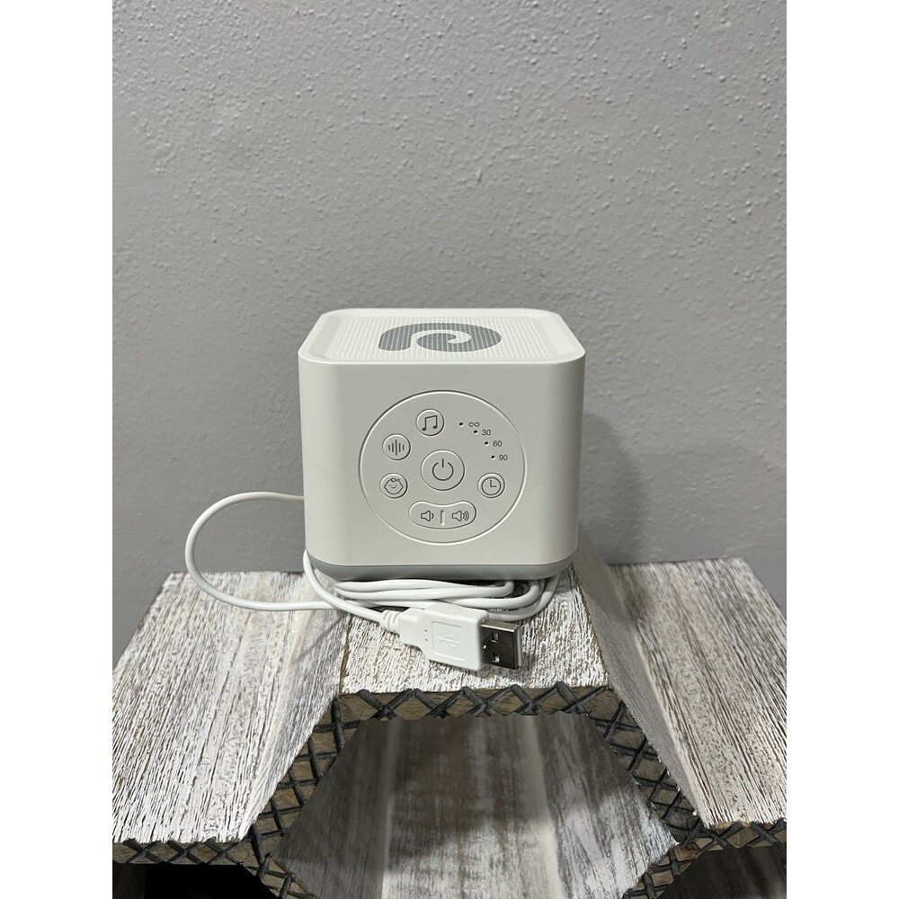 Dreamegg D8 White Noise Sound Machine Model HFD-W08 WORKING